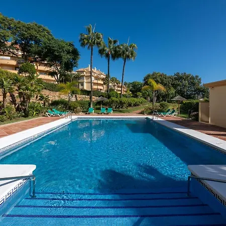 Apartment Beautiful 2 Bedroms Located In Elviria Hills